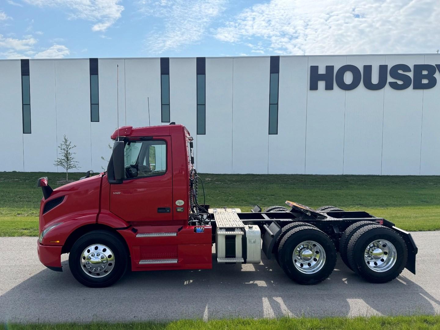 2020 Volvo in Carroll, IA — photo 3